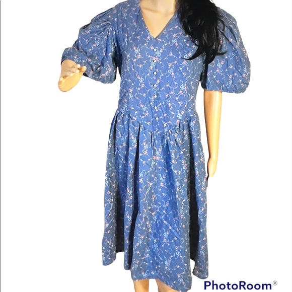 Dresses & Skirts - Vintage multicolor blue hand sewn dress size 12